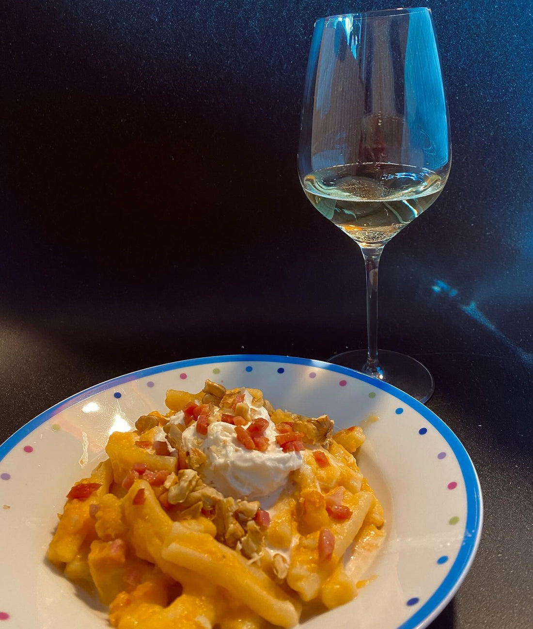 abbinamento cibo vino caserecce con zucca e pancetta e chardonnay