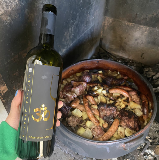 abbinamento cibo-vino primitivo, lambrusco e carni miste nel forno a campana