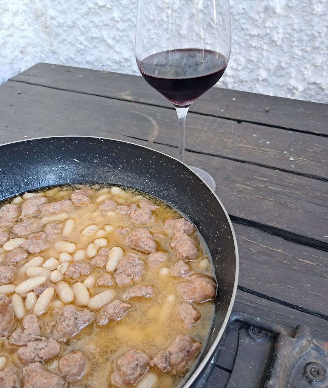 abbinamento cibo-vino fagioli e salsiccia e primitivo